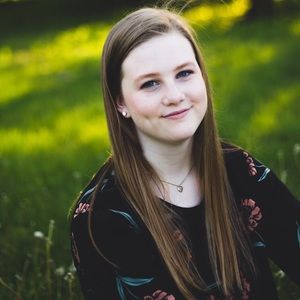 Meet your Posher, Isabel